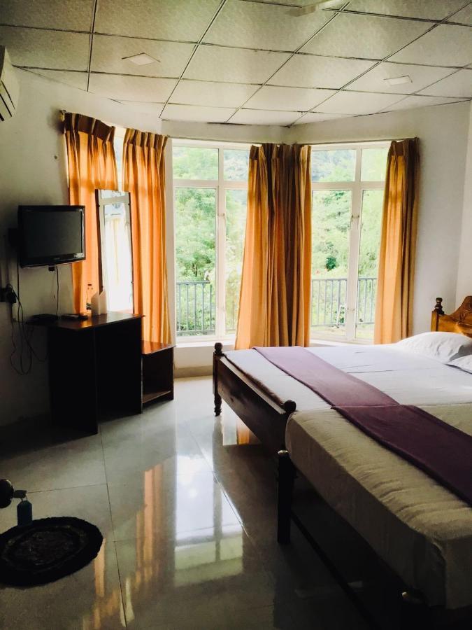 Diyaluma Falls Inn Koslanda 外观 照片